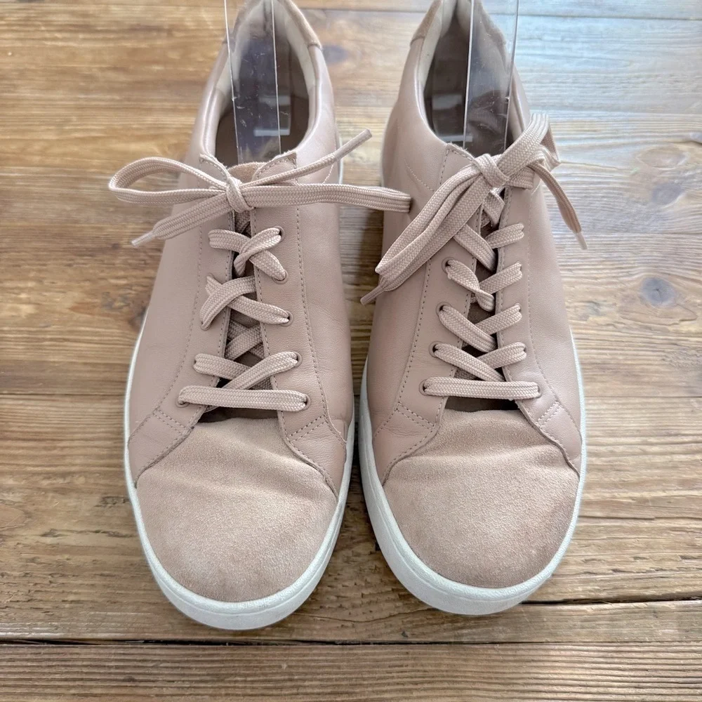 Vince Janna Lace-Up Leather Suede Lace Up Low Top‎ Sneakers Taupe Womens 7.5 EUC